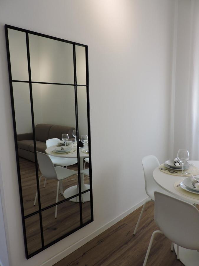 Garibaldi 52 Exclusive Apartments Bari Exterior foto