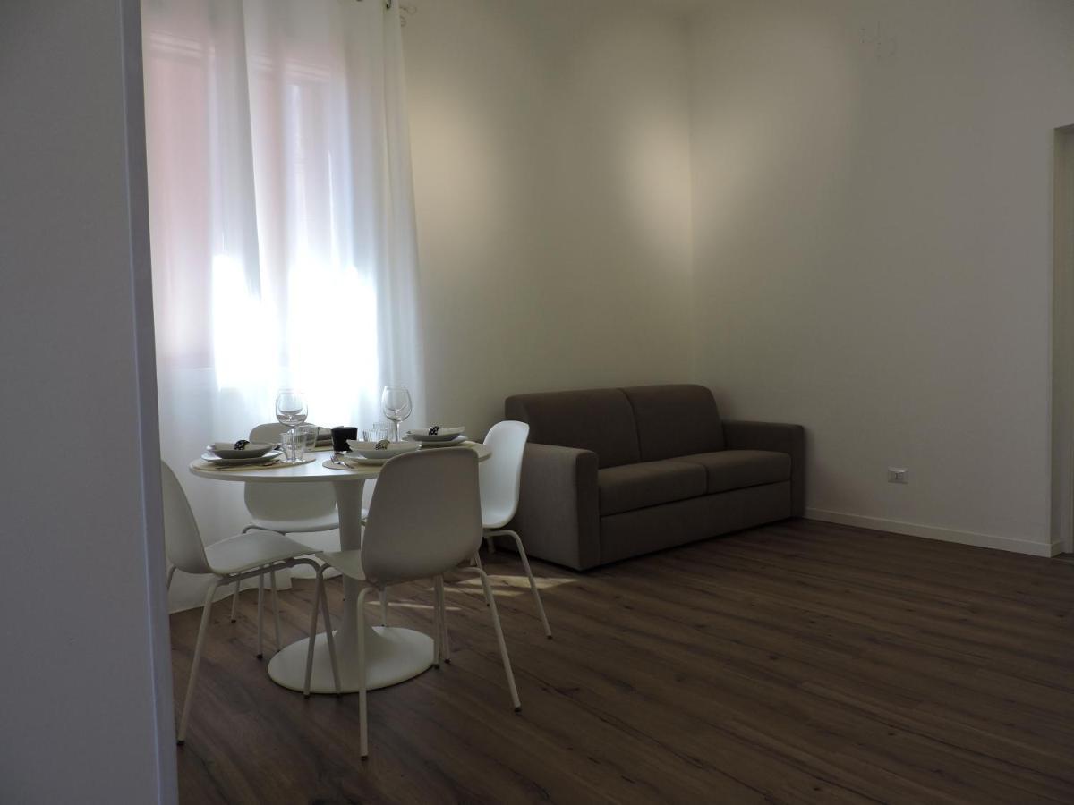 Garibaldi 52 Exclusive Apartments Bari Exterior foto